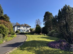 Photo 24- click for photo gallery